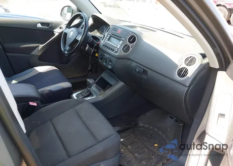 2009 Volkswagen Tiguan S/Se/Sel z USA, uszkodzony, nr VIN WVGAV75N39W003418